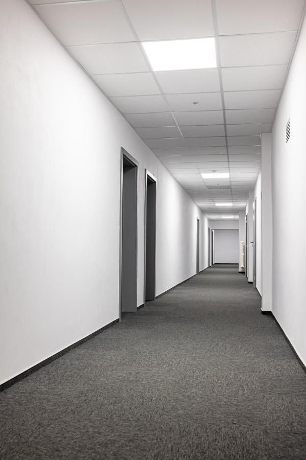 Hotel Zimni Stadion Slany Bagian luar foto