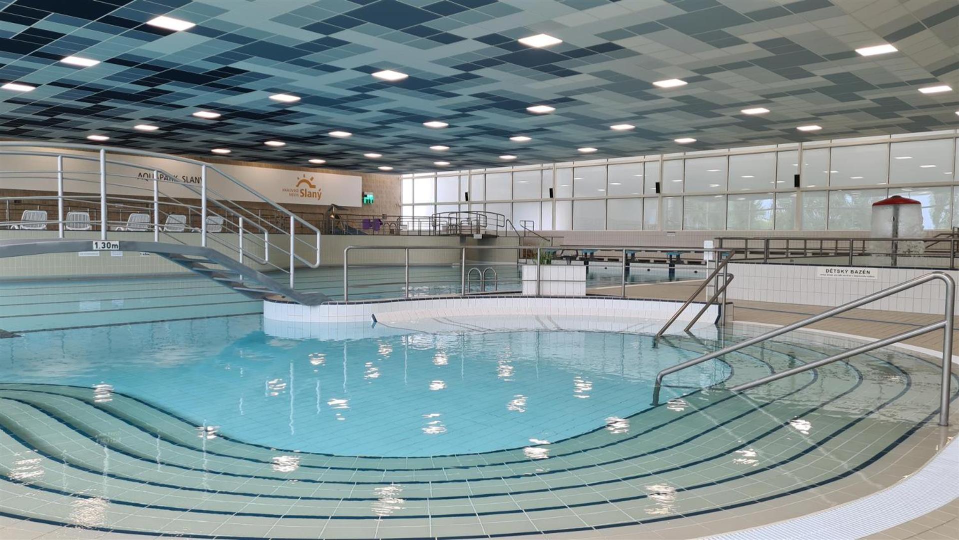 Hotel Zimni Stadion Slany Bagian luar foto